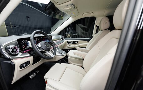 Mercedes-Benz V-Класс, 2026 год, 14 380 000 рублей, 12 фотография