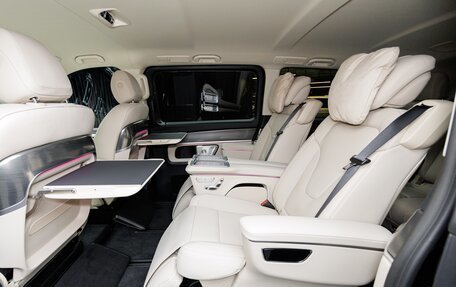 Mercedes-Benz V-Класс, 2026 год, 14 380 000 рублей, 28 фотография
