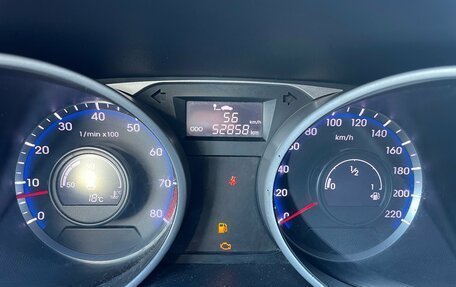 Hyundai ix35 I рестайлинг, 2012 год, 850 000 рублей, 19 фотография