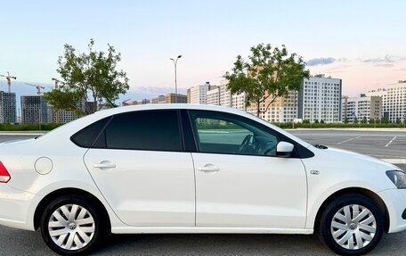 Volkswagen Polo VI (EU Market), 2015 год, 684 000 рублей, 3 фотография