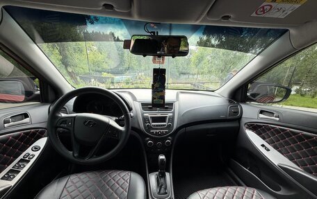 Hyundai Solaris II рестайлинг, 2014 год, 890 000 рублей, 10 фотография