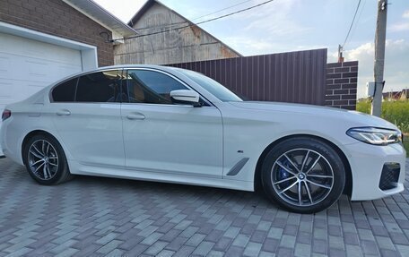 BMW 5 серия, 2022 год, 4 999 999 рублей, 7 фотография