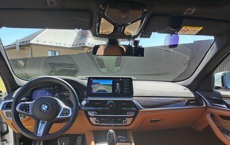 BMW 5 серия, 2022 год, 4 999 999 рублей, 23 фотография