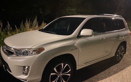 Toyota Highlander III, 2011 год, 2 800 000 рублей, 5 фотография