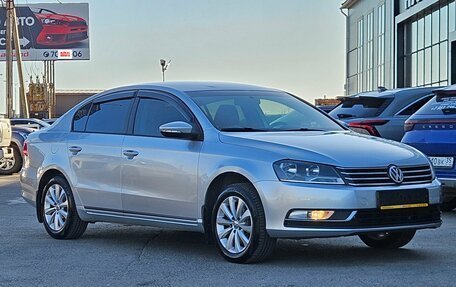 Volkswagen Passat B7, 2013 год, 980 000 рублей, 3 фотография