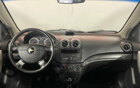 Chevrolet Aveo III, 2010 год, 490 000 рублей, 10 фотография