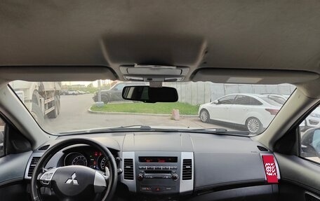 Mitsubishi Outlander III рестайлинг 3, 2012 год, 1 200 000 рублей, 5 фотография