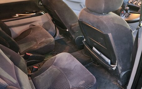 Mitsubishi Grandis, 2006 год, 565 000 рублей, 8 фотография