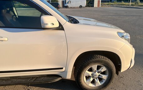 Toyota Land Cruiser Prado 150 рестайлинг 2, 2011 год, 2 550 000 рублей, 4 фотография