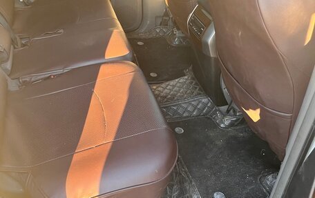 Toyota Land Cruiser Prado 150 рестайлинг 2, 2011 год, 2 550 000 рублей, 15 фотография