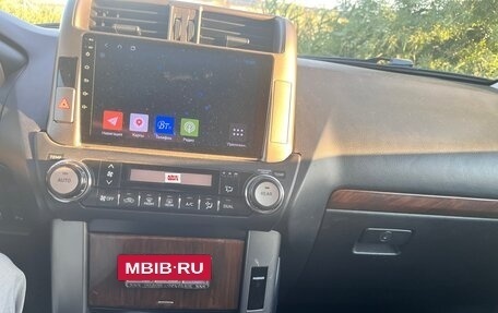 Toyota Land Cruiser Prado 150 рестайлинг 2, 2011 год, 2 550 000 рублей, 10 фотография