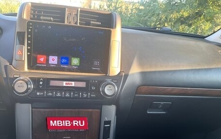 Toyota Land Cruiser Prado 150 рестайлинг 2, 2011 год, 2 550 000 рублей, 11 фотография