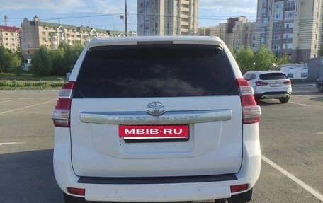 Toyota Land Cruiser Prado 150 рестайлинг 2, 2014 год, 3 600 000 рублей, 2 фотография