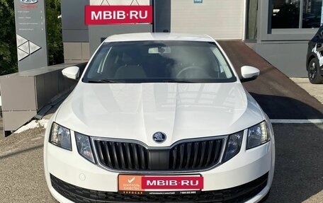 Skoda Octavia, 2018 год, 1 100 000 рублей, 3 фотография