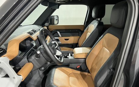 Land Rover Defender II, 2023 год, 11 990 000 рублей, 14 фотография