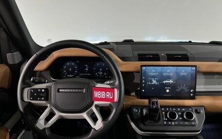 Land Rover Defender II, 2023 год, 11 990 000 рублей, 9 фотография