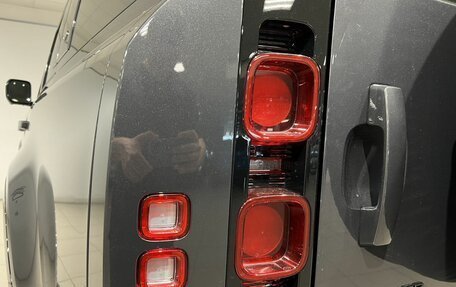 Land Rover Defender II, 2023 год, 11 990 000 рублей, 23 фотография