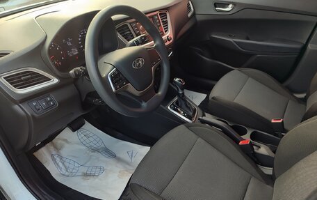 Hyundai Solaris II рестайлинг, 2021 год, 1 390 000 рублей, 7 фотография