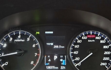 Mitsubishi Outlander III рестайлинг 3, 2016 год, 1 849 000 рублей, 10 фотография