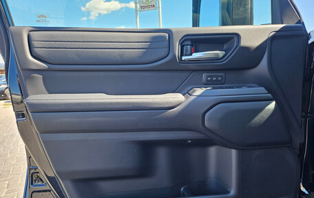 Toyota Land Cruiser Prado, 2026 год, 9 900 000 рублей, 14 фотография