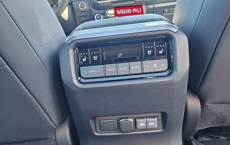 Toyota Land Cruiser Prado, 2026 год, 9 900 000 рублей, 26 фотография