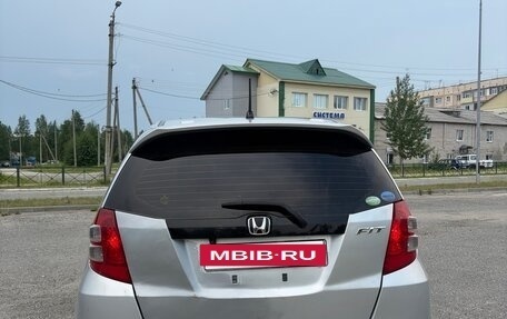 Honda Fit III, 2008 год, 520 000 рублей, 4 фотография
