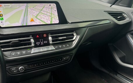 BMW 1 серия, 2021 год, 3 500 000 рублей, 8 фотография