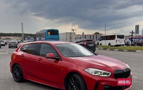 BMW 1 серия, 2021 год, 3 500 000 рублей, 2 фотография