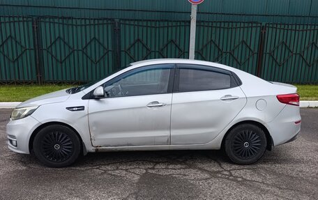 KIA Rio III рестайлинг, 2016 год, 600 000 рублей, 2 фотография