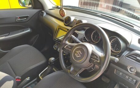 Suzuki Swift V, 2021 год, 1 350 000 рублей, 6 фотография