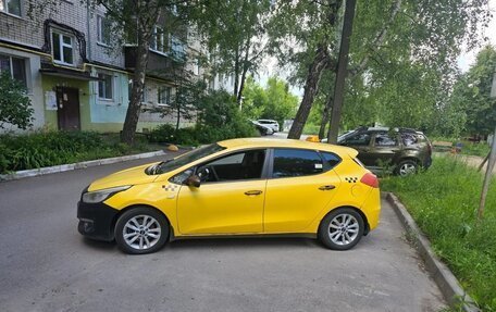 KIA cee'd III, 2017 год, 630 000 рублей, 2 фотография