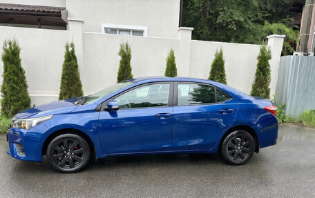 Toyota Corolla, 2013 год, 1 040 000 рублей, 2 фотография