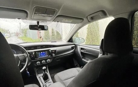 Toyota Corolla, 2013 год, 1 040 000 рублей, 6 фотография
