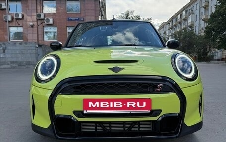 MINI Cabrio, 2021 год, 4 230 000 рублей, 2 фотография