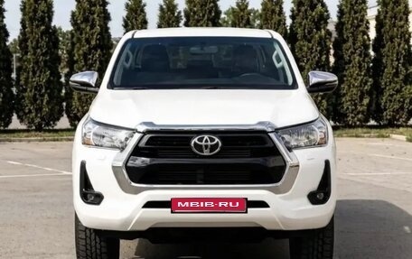 Toyota Hilux VIII, 2020 год, 2 550 000 рублей, 1 фотография