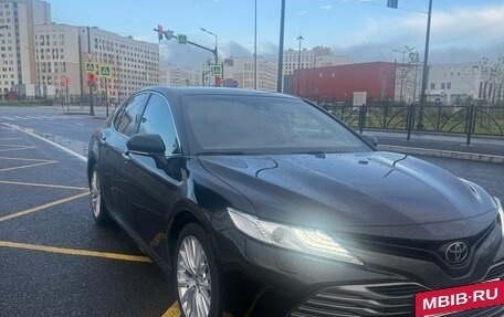 Toyota Camry, 2018 год, 2 500 000 рублей, 9 фотография
