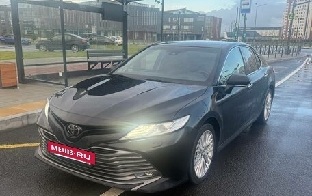 Toyota Camry, 2018 год, 2 500 000 рублей, 11 фотография
