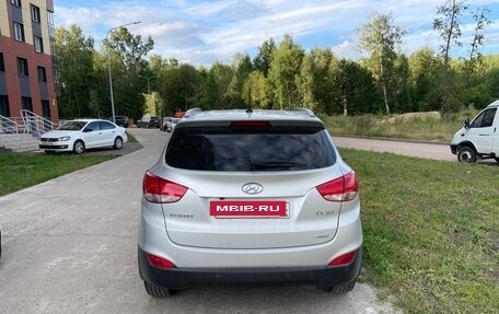 Hyundai ix35 I рестайлинг, 2010 год, 1 070 000 рублей, 4 фотография