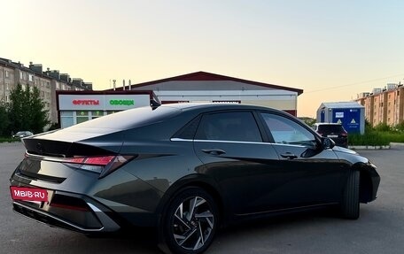 Hyundai Elantra, 2024 год, 2 150 000 рублей, 10 фотография