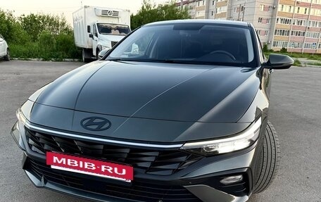 Hyundai Elantra, 2024 год, 2 150 000 рублей, 13 фотография
