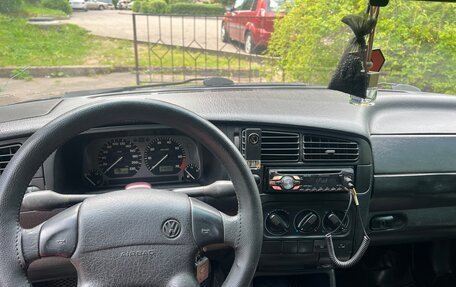 Volkswagen Vento, 1996 год, 245 000 рублей, 5 фотография