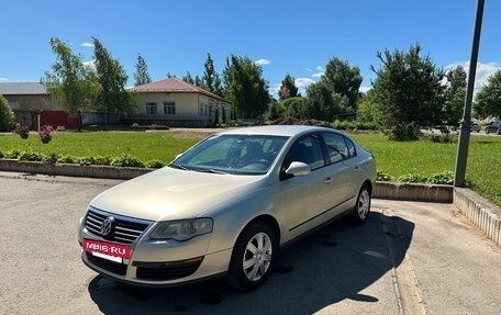 Volkswagen Passat B6, 2008 год, 380 000 рублей, 2 фотография
