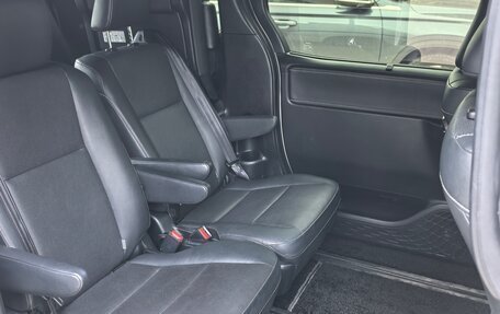 Toyota Esquire I, 2018 год, 2 699 999 рублей, 27 фотография