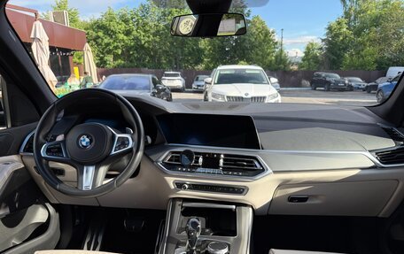 BMW X5, 2019 год, 6 100 000 рублей, 13 фотография