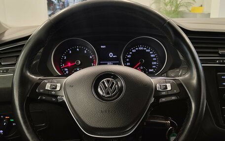 Volkswagen Tiguan II, 2018 год, 1 649 000 рублей, 14 фотография