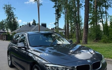 BMW 3 серия, 2018 год, 1 860 000 рублей, 1 фотография