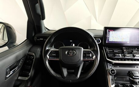 Toyota Land Cruiser, 2023 год, 9 300 000 рублей, 20 фотография