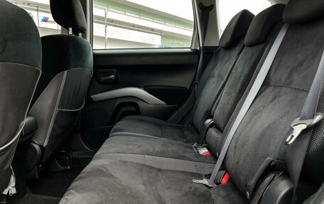 Mitsubishi Outlander III рестайлинг 3, 2008 год, 797 000 рублей, 11 фотография