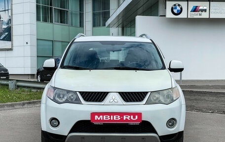 Mitsubishi Outlander III рестайлинг 3, 2008 год, 797 000 рублей, 3 фотография
