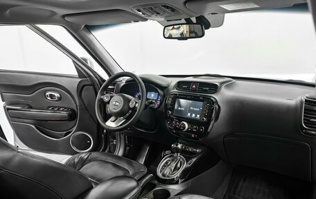 KIA Soul II рестайлинг, 2017 год, 1 799 000 рублей, 11 фотография
